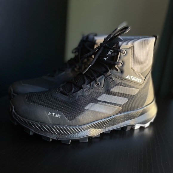 Terrex Women Rain.Rdy Hiking Sneakers - Picture 2 of 8